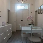 La Casa Di Alvy 3*