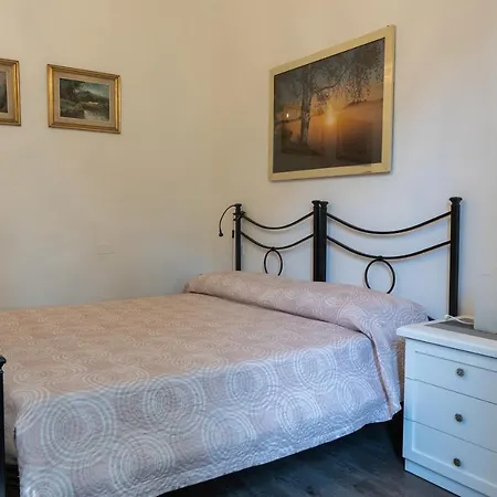 La Casa Di Alvy Guest house