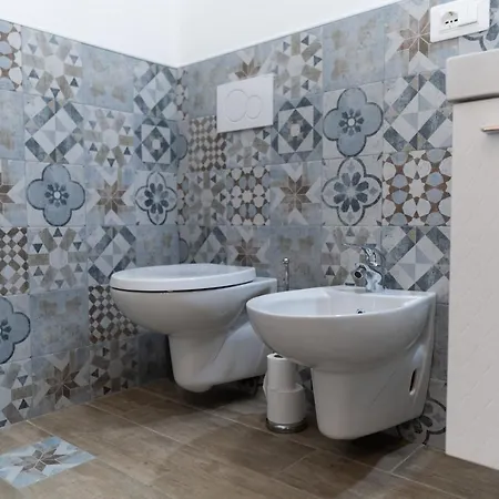 La Casa Di Alvy 3* ペスカーラ