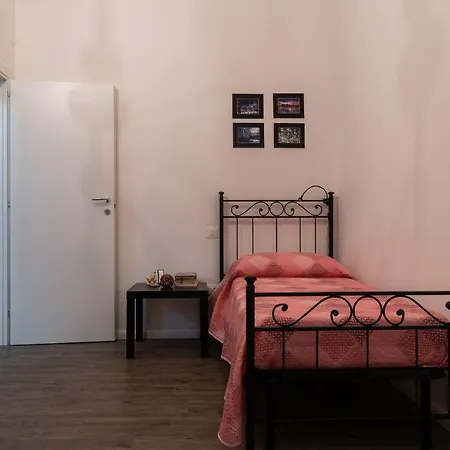 Pensionat La Casa Di Alvy Pescara