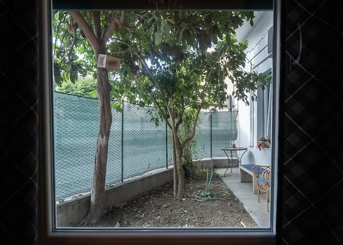 La Casa Di Alvy Pensión 3*